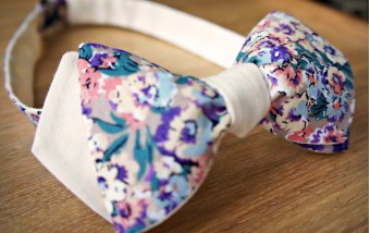 Оригинальный галстук - бабочка для мальчиков